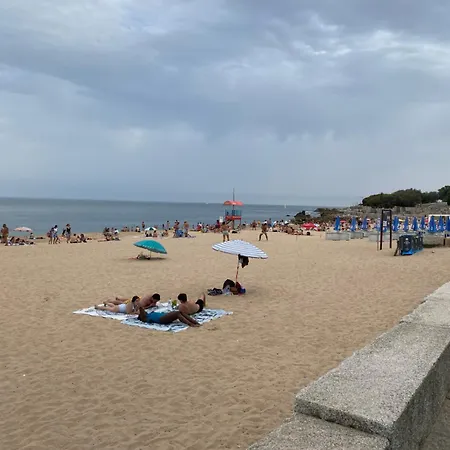 Seaside Comfort Beach And City