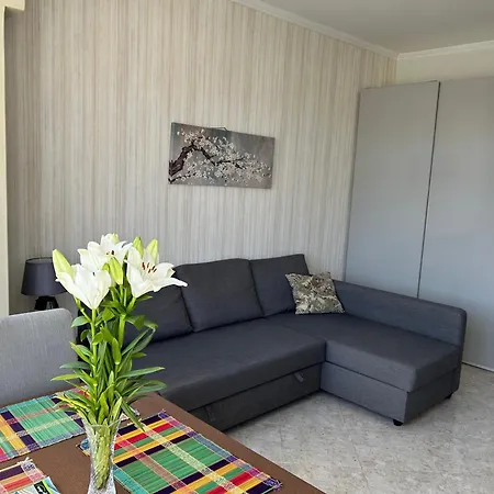 Апартаменты Seaside Comfort Beach And City *